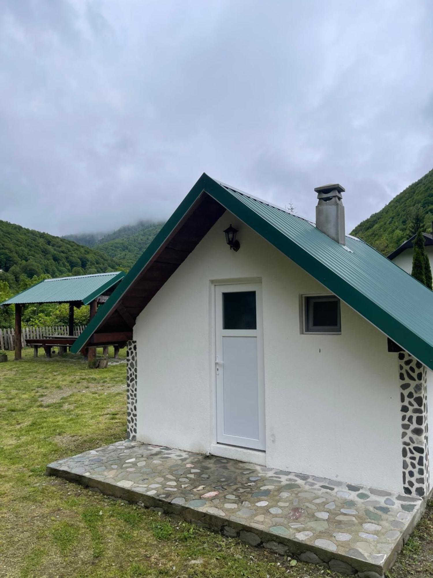 Private Accommodation Kalezic Мойковац Экстерьер фото
